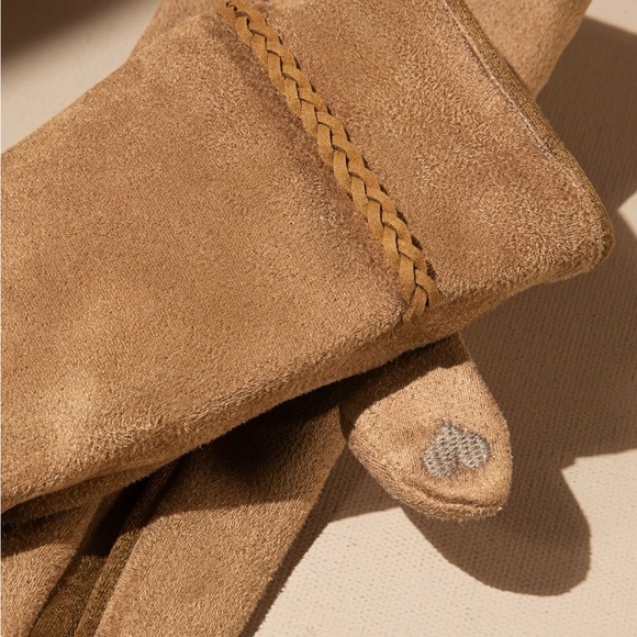Gloves Suede Smart Touch Caramel NWT - Picture 8 of 9
